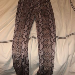 Zara snakeskin leggings